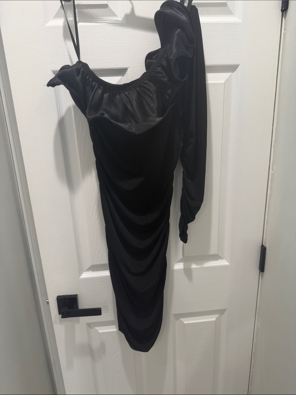 Arden B One-Shoulder Black Ruched Dress